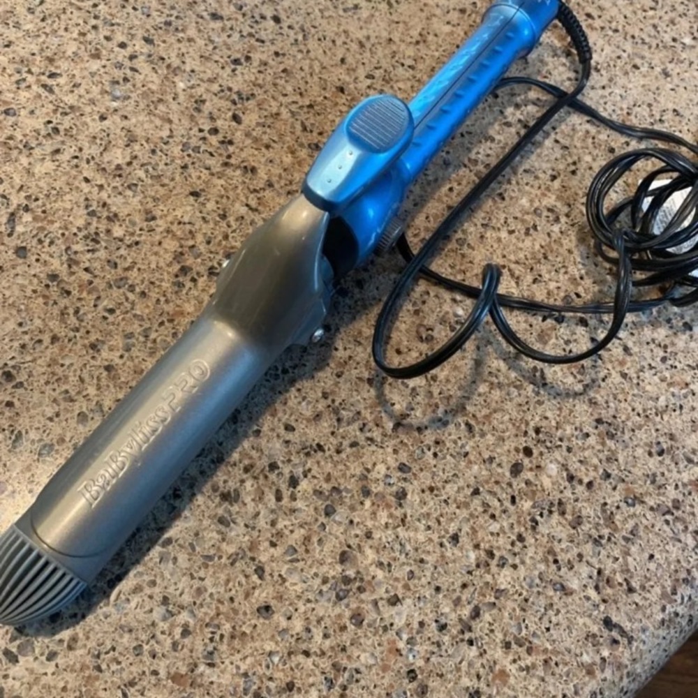 Babyliss pro nano titanium curling iron